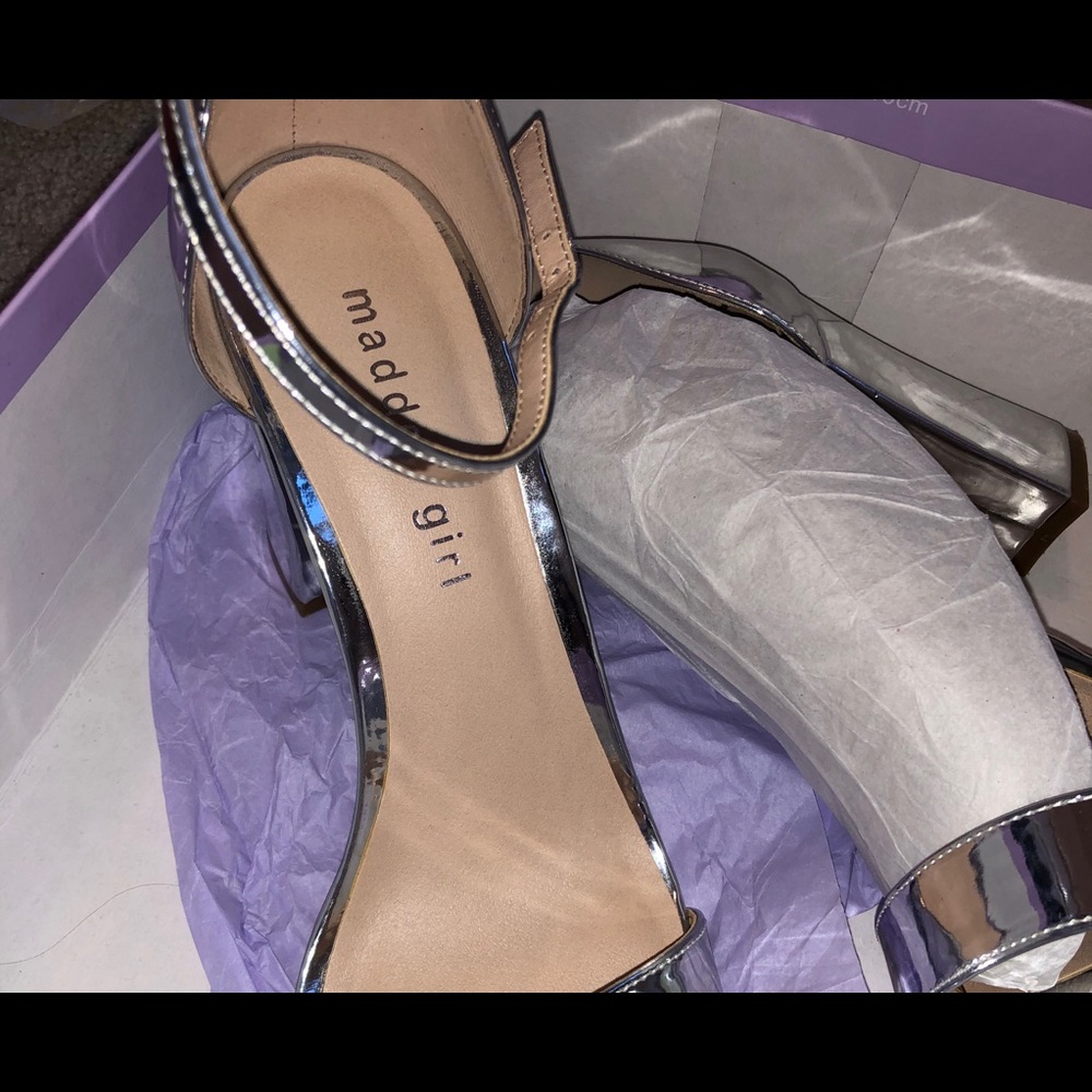 Madden Girl Bella Two-Piece Block Heel Sandals - Picture 6 of 6